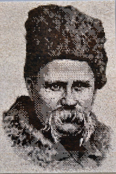 Сірниковий майстер з Тернопілля створив портрет Кобзаря з 15 тисяч сірників - фото 1