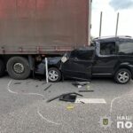 На Тернопільщині у ДТП загинув водій: легківка в'їхала у вантажівку