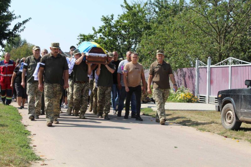 На Кременеччині попрощалися із командиром Миколою Собком