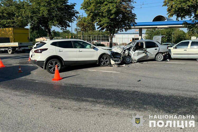 На Микулинецькій масштабна автотроща з травмованими