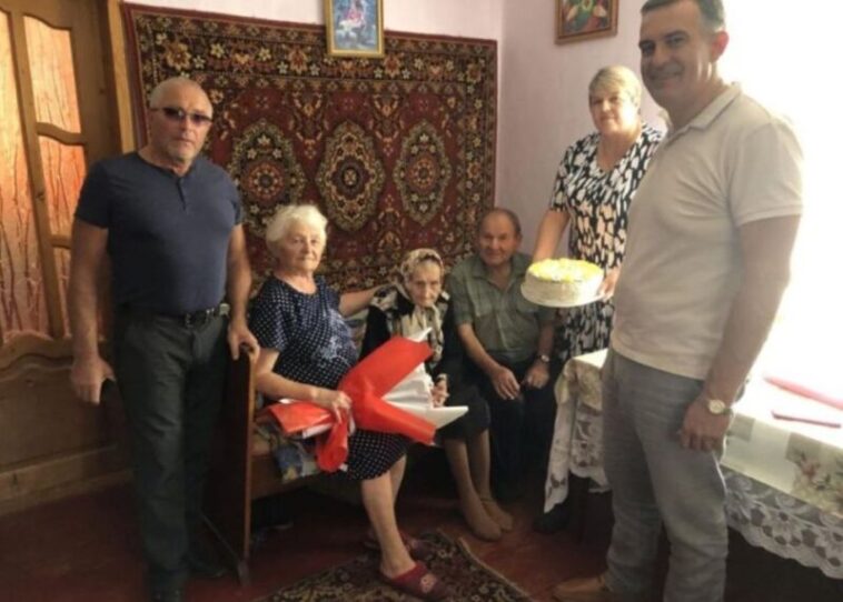 Жителька Бучацької громади святкує 105 років життя