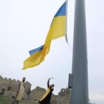 На Тернопільщині судитимуть посадовця який дав дозвіл на розміщення флагштока на горі Бона