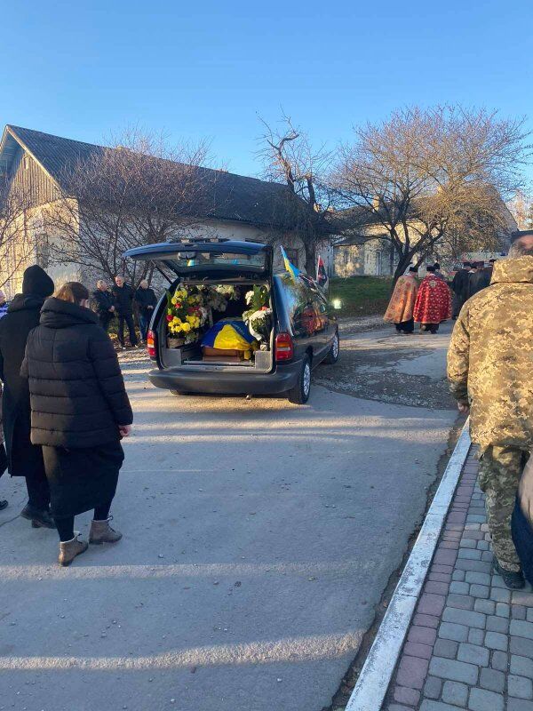 На Тернопільщині прощалися з 26-річним воїном