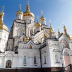 Почаївська лавра залишається у державній власності: суд не повернув монастир