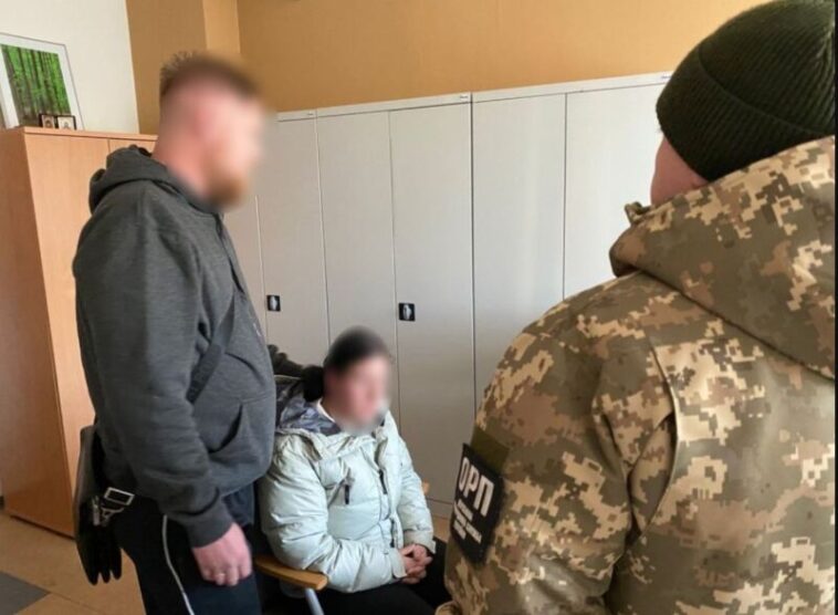 На кордоні затримали чоловіка з Тернопільщини, який одружився на жінці з інвалідністю