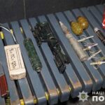 У Тернополі розгулював чоловік із повним рюкзаком зброї та боєприпасів