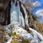 На Тернопільщині замерз унікальний водоспад "Дівочі сльози"