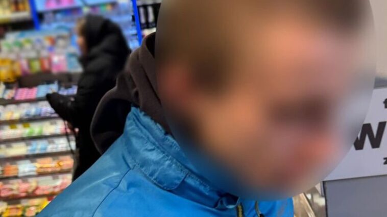 За крадіжки в магазині на Злуки 23-річний чоловік отримав десять адмінпротоколів