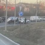 У Тернополі на об'їзній легковик "вискочив" на авто поліції