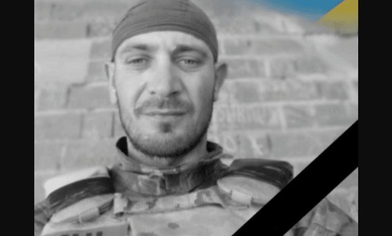 У госпіталі помер молодий воїн з Тернопільщини Олександр Савич