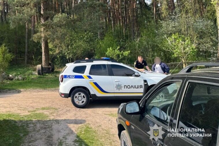 Сам себе підірвав гранатою: у лісі на Тернопільщині пролунав вибух