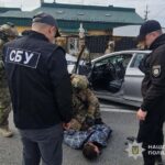 Хотіли 13000 доларів за втечу через кордон