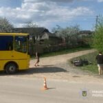 У Тернополі водій автобуса зіткнувся із скутеристом