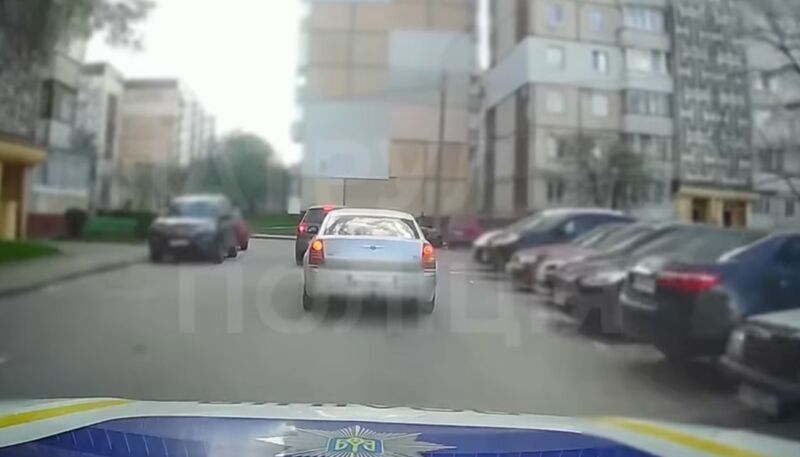 У Тернополі водій, який позбавлений права керування, грубо порушив ПДР