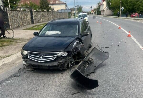 ДТП на Тернопільщині: не розминулися Honda та Ford