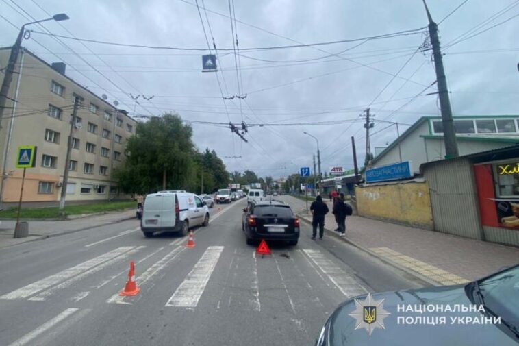 У Тернополі збили чоловіка на пішохідному У Тернополі збили чоловіка на пішохідному
