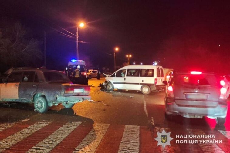 Зіткнення чотирьох авто на трасі біля Підволочиська: справу передали до суду