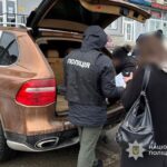 Судитимуть тернополянина, який вимагав 6 тисяч доларів хабаря за документи про відстрочку від служби
