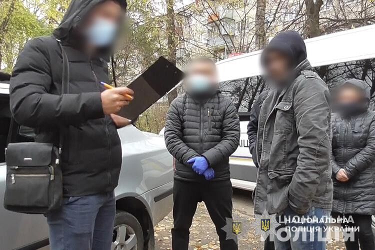 Напували та грабували: у Тернополі поблизу нічних клубів і магазинів діяла банда