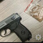 У Тернополі підліток образився на дівчину і стріляв у неї