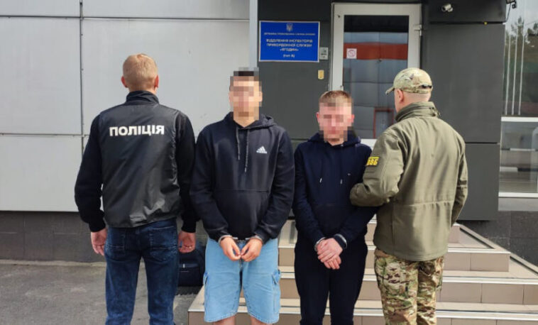 Батько з сином з Тернопільщини за 15000 доларів вивозили чоловіків через «Ягодин»