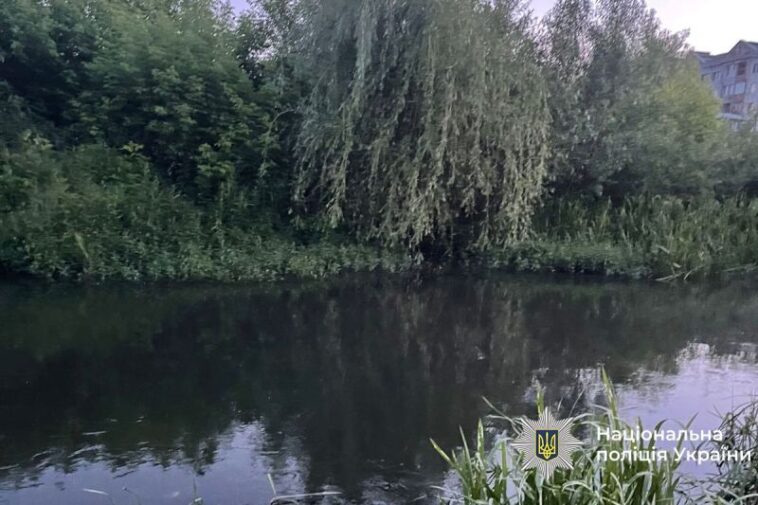У Теребовлі в річці знайшли тіло чоловіка