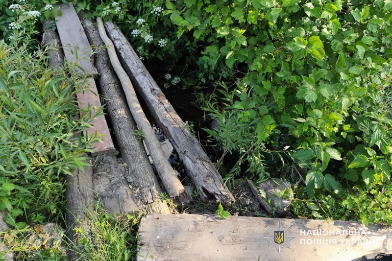 Послизнувся на кладці: на Тернопільщині втопився чоловік