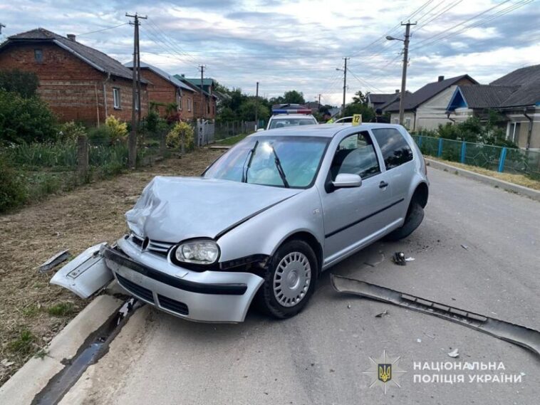 ДТП на Тернопільщині: зіткнулися Daewoo та Volkswagen, є потерпілі