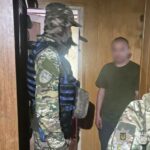 На Збаражчині чоловік торгував переробленим пістолетом та набоями до "Калашникова"