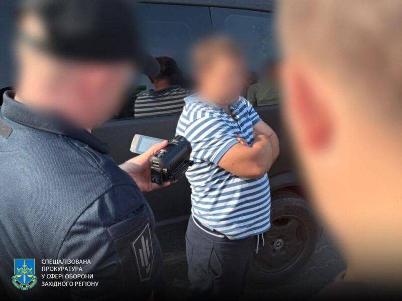 Фіктивні довідки за 10 тисяч: депутата з Тернопільщини підозрюють у продажі звільнення від служби