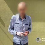 Крадіжка у воєнний час: у Тернополі спіймали чоловіка, який витрачав кошти з чужої картки