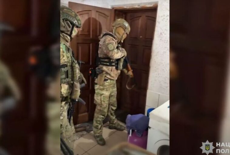 Виготовляли фальсифікат і продавали під виглядом брендів: поліція Тернопільщини затримала групу ділків