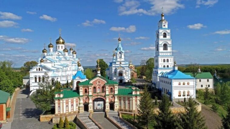 У Кременці представники ТЦК затримали священника