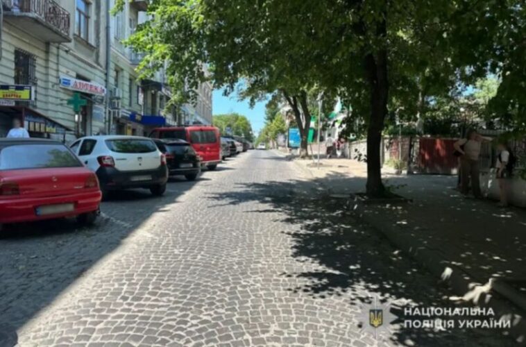 У Тернополі велосипедист збив жінку та втік: розшукують водія