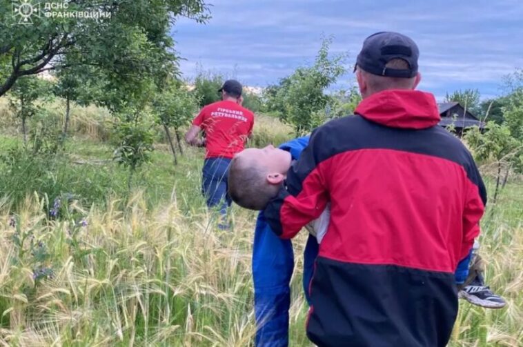 Знайшли хлопчика, якого шукали понад три доби на Франківщині