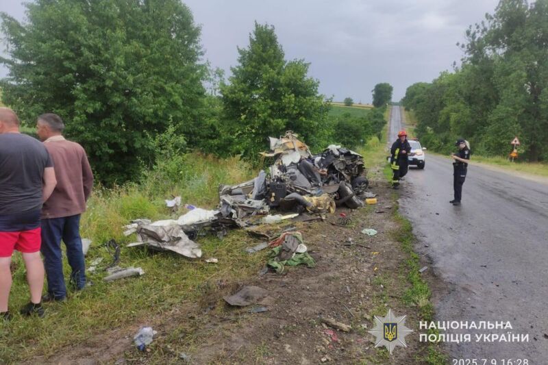 У аварії на Тернопільщині загинуло чотири людини
