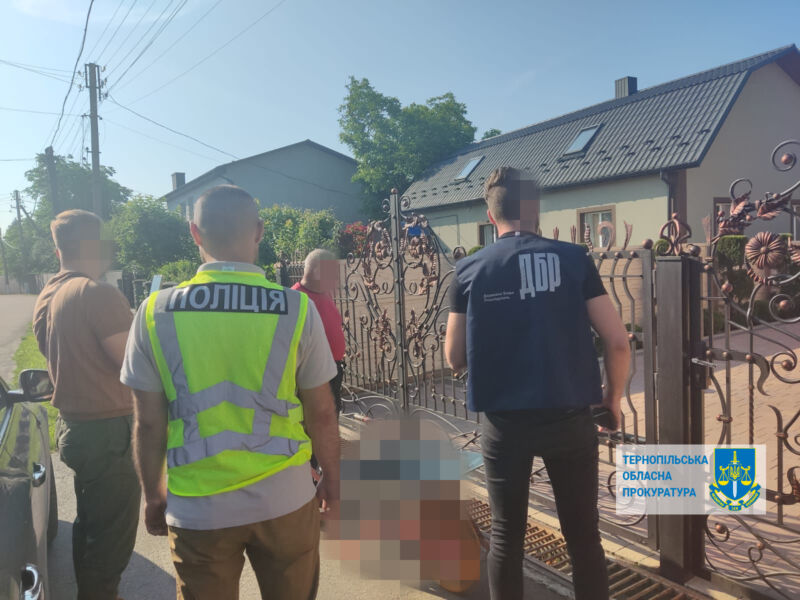 Переправляв чоловіків через кордон: екстрадованого з Польщі жителя Тернопільщини взяли під варту