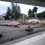 У Козові нічний ураган зірвав частину покрівлі з будинку культури