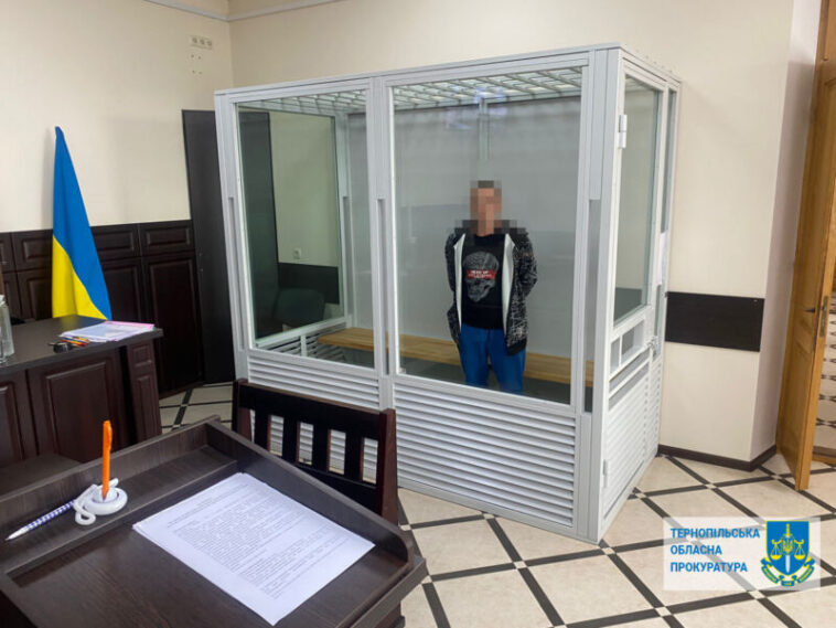 Зламав браслет і втік: підозрюваного Василя у гучному вбивстві випускниці знову арештували