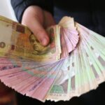 Від 4000 до 16000 гривен за НМТ: у Тернополі преміюють випускників