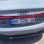 У Тернополі водій на "Ауді" порушив правила використання номерних знаків
