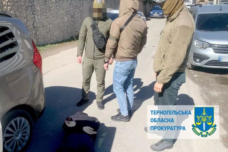 У Тернополі затримали диверсантів: готували вибухи біля ТЦК