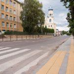 У Тернополі на Острозького облаштовують безбар’єрний тротуар