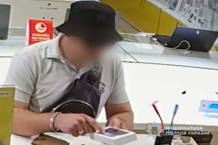 У Тернополі спіймали чоловіка, який розраховувався сувенірними грошима