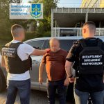 Ексміліціонер з Тернопільщини вимагав $6000 за вплив на ТЦК і лікарів