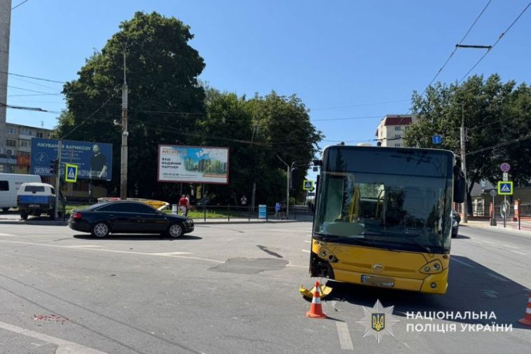 ДТП у Тернополі: травмувалась пасажирка маршрутки