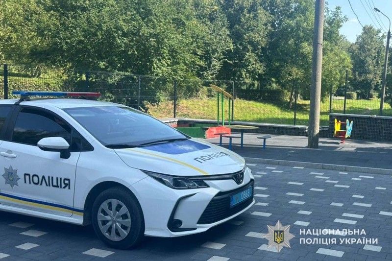 У Тернополі підлітки, ймовірно, стріляли біля дитячого майданчика