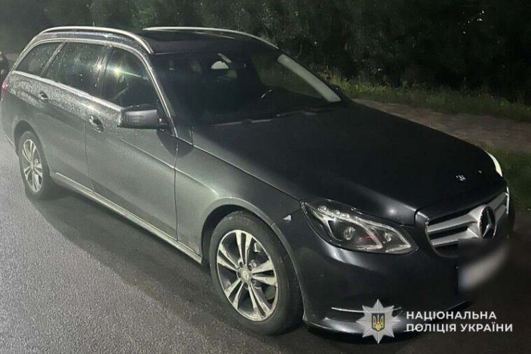 У Тернополі п’яний водій пропонував поліцейським $1000 хабаря