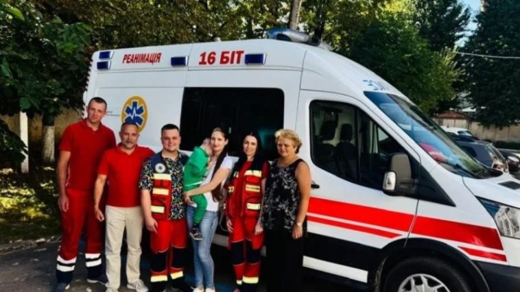 У Тернополі після страшної ДТП лікарі врятували хлопчика та подарували йому друге життя