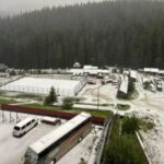 Карпати на День Незалежності засипало снігом